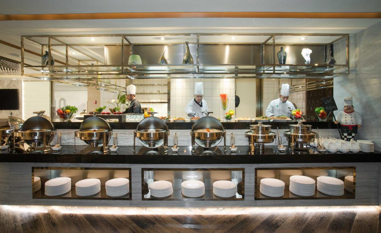 Narcissus Al Hamra Hotel Τζέντα Εξωτερικό φωτογραφία A buffet at a hotel